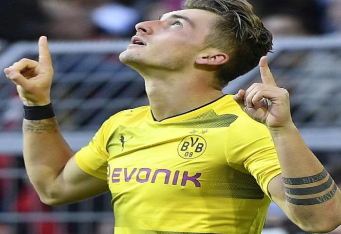 Cedera lutut, Pemain Depan Dortmund Philipp Absen